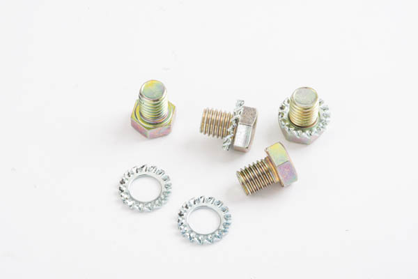 ברגים לתושבות מחיר ליחידה בורג 10 מ"מ + טבעת